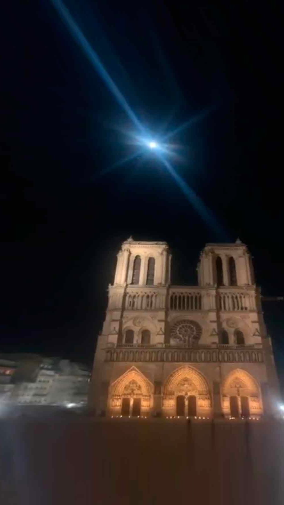 .
13 JANVIER 2025 :
LA CORDE DES MIRACLES...
Texte, images
© Hors H.
JE M’APPELLE DANGER - KAMIKAZE DE LA HORS MORT
EXTRATERRESTRE ASSERMENTÉ - VÉTÉRAN DE L’ESPACE
PROTECTEUR DE PARIS, DU GROENLAND,
ET DE CORSICA MON AMOUR.
Publié pour lecture disgracieuse le 18/01/2025
Code de la propriété intellectuelle Art L335-2
#horshumain #live #cordeàsauter #skippingrope #paris #notredame #notredamedeparis #miracle #astre #lune #pleinelune #arme #secret #corde #dissidente #électricité #électricitéaucorps #corps #danger #kamikaze #extraterrestre #vétéran #groenland #corse #mort #vaccination #moribond #oxygène #generation